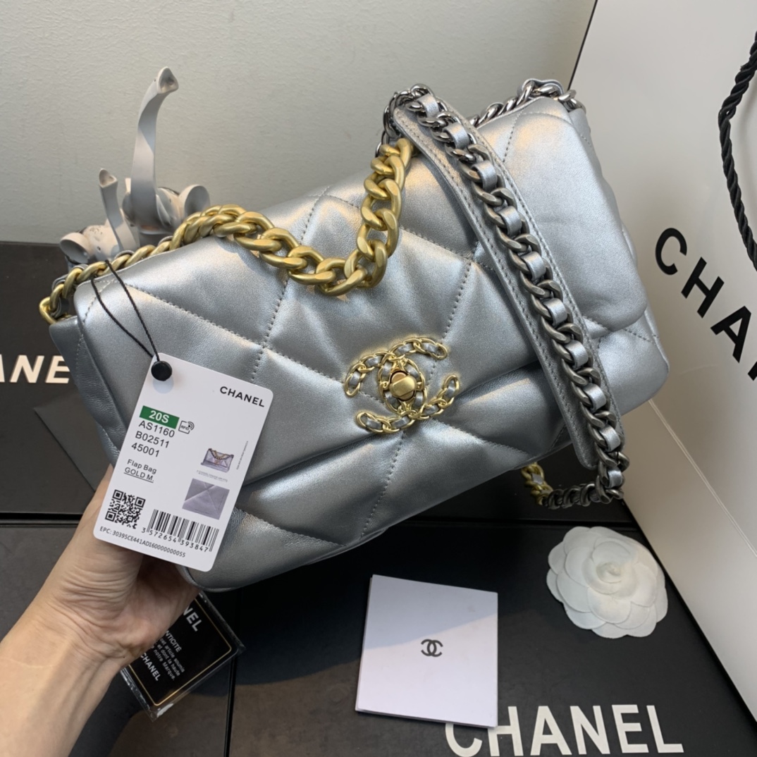TOP CHANEL Lambskin 19 Bag 26x9x16cm - Sliver&GHW