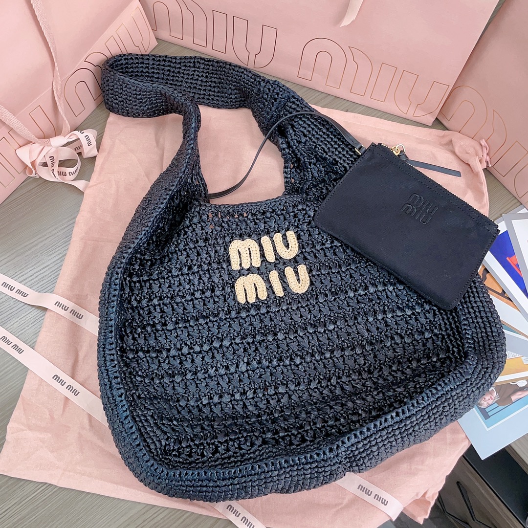 TOP Miu Miu Woven Bag 44*31.5*8cm - Black