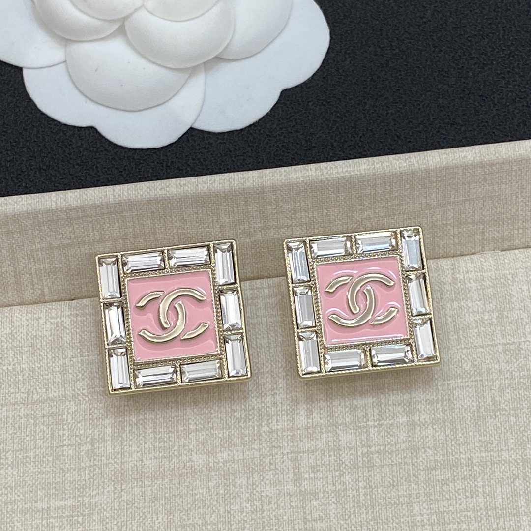 TOP CHANEL CC Earrings - Gold