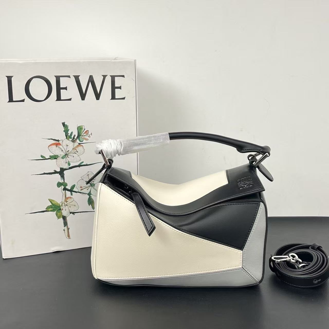 Loewe Small Puzzle bag (7A regular version)
