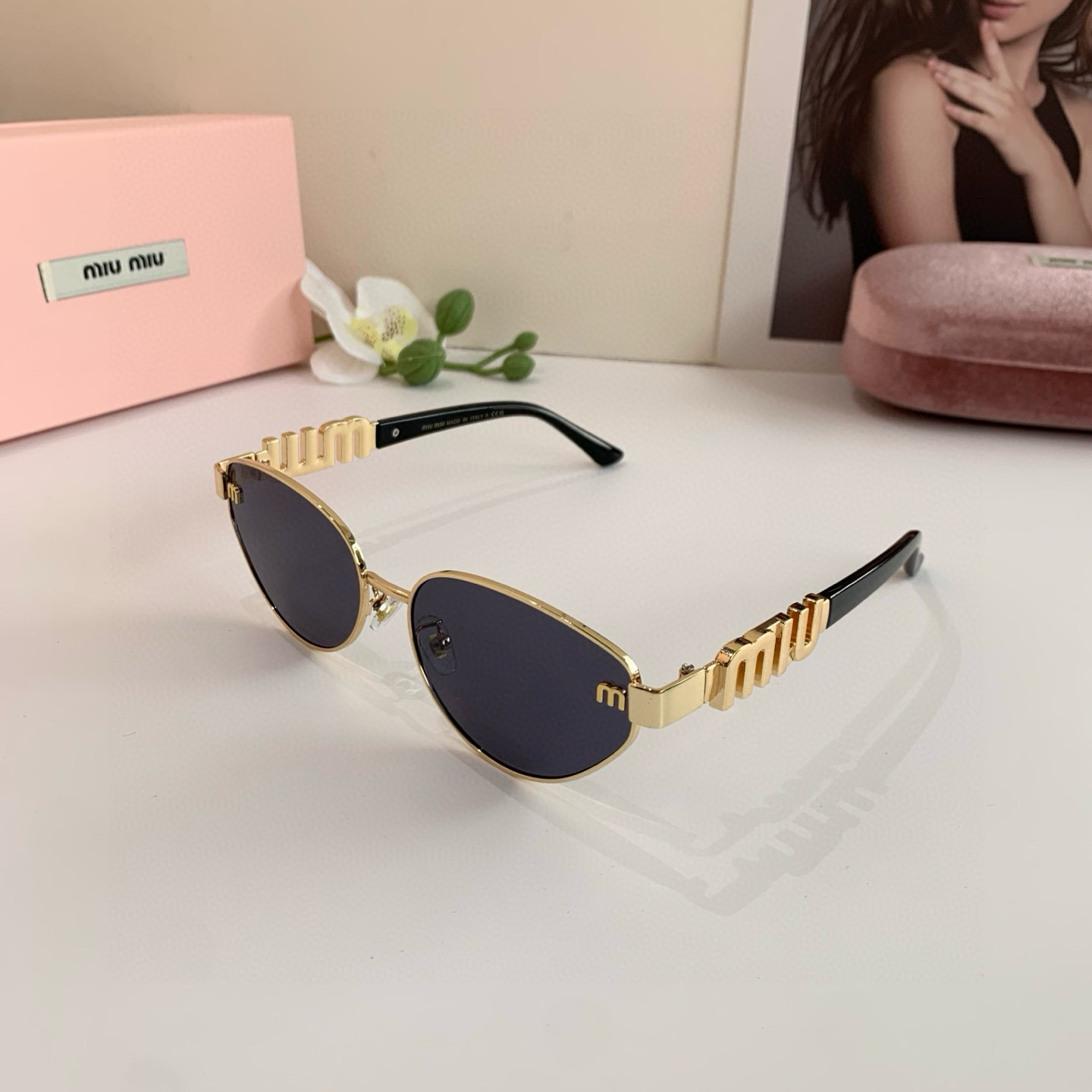 TOP Miu Miu Sunglasses - 3 Colors