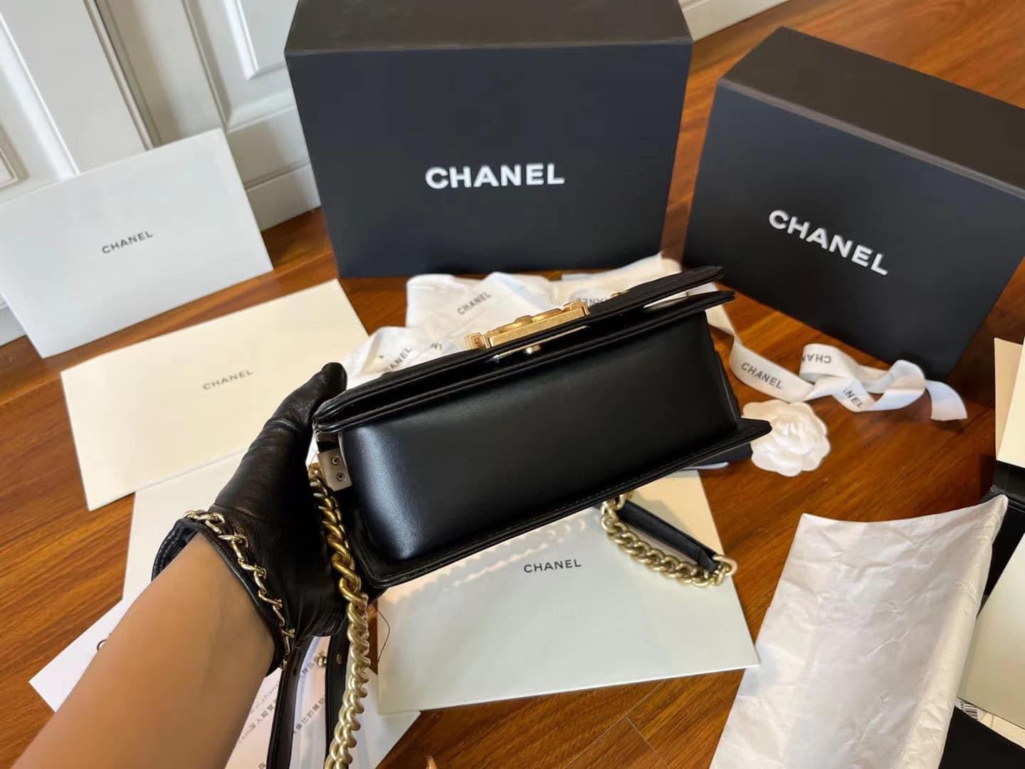 TOP CHANEL Le Boy Bag Sequin and Stones Small 20cm - Black & GHW