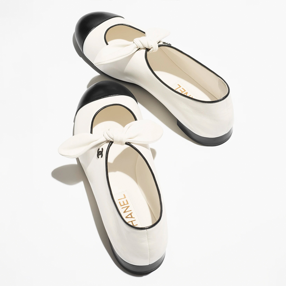 Chanel White and Black Lambskin Mary Jane Shoes(1:1 Top Quality)