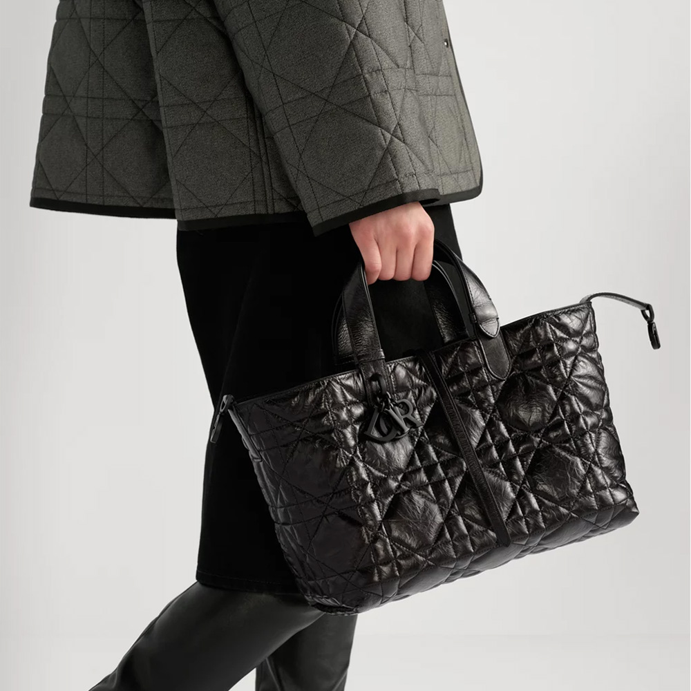 Dior Medium Toujours BagBlack Macrocannage Crinkled Calfskin（10A Mirror Version）