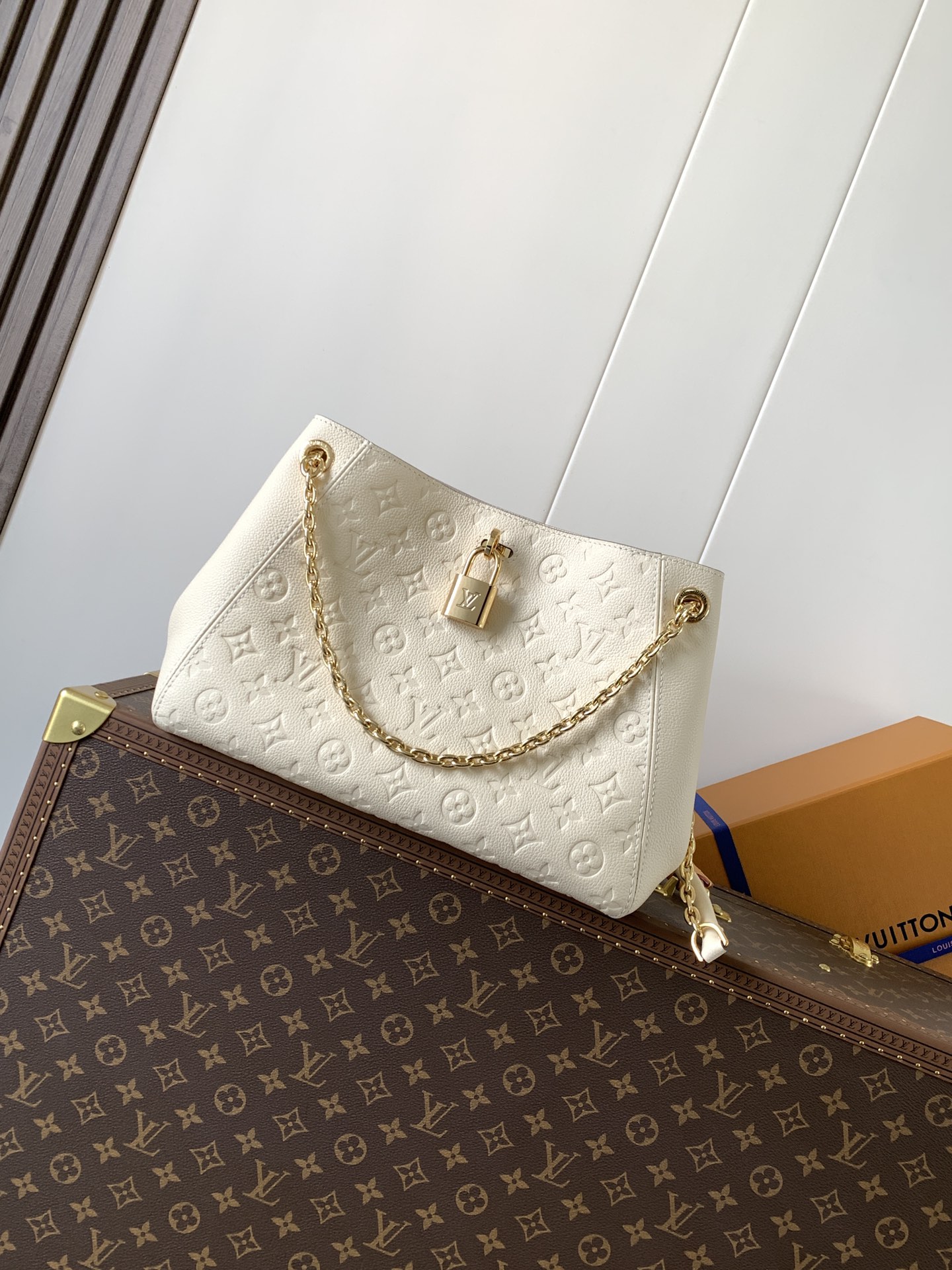 TOP Louis Vuitton LV Anytime Small-Sized Handbag 20*13*34cm - 2 Colour