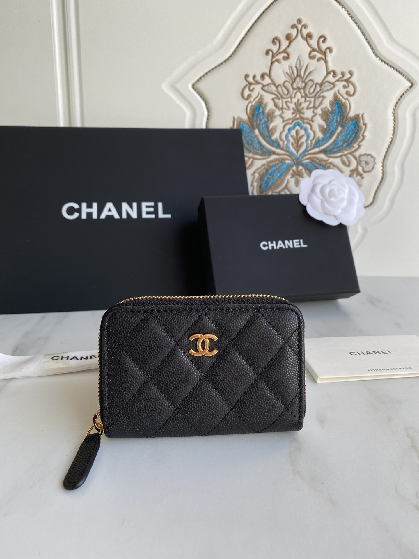 TOP CHANEL Zipper Leather Wallet - GHW&SHW - Black