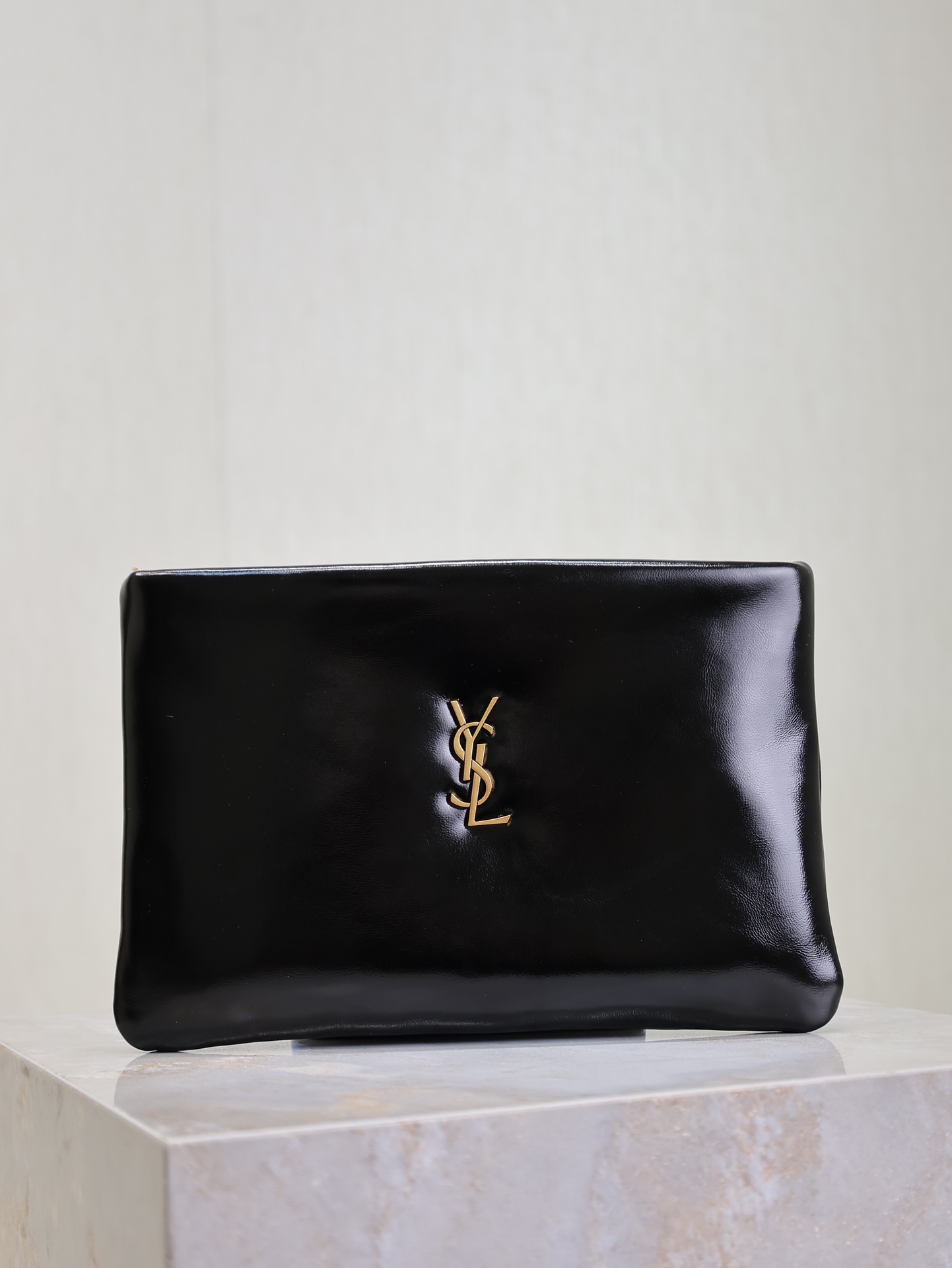 TOP Yves Saint Laurent YSL Le Calypso Cosmetic Bag Wax Leather 23×16×3cm/30x22x3cm - Black