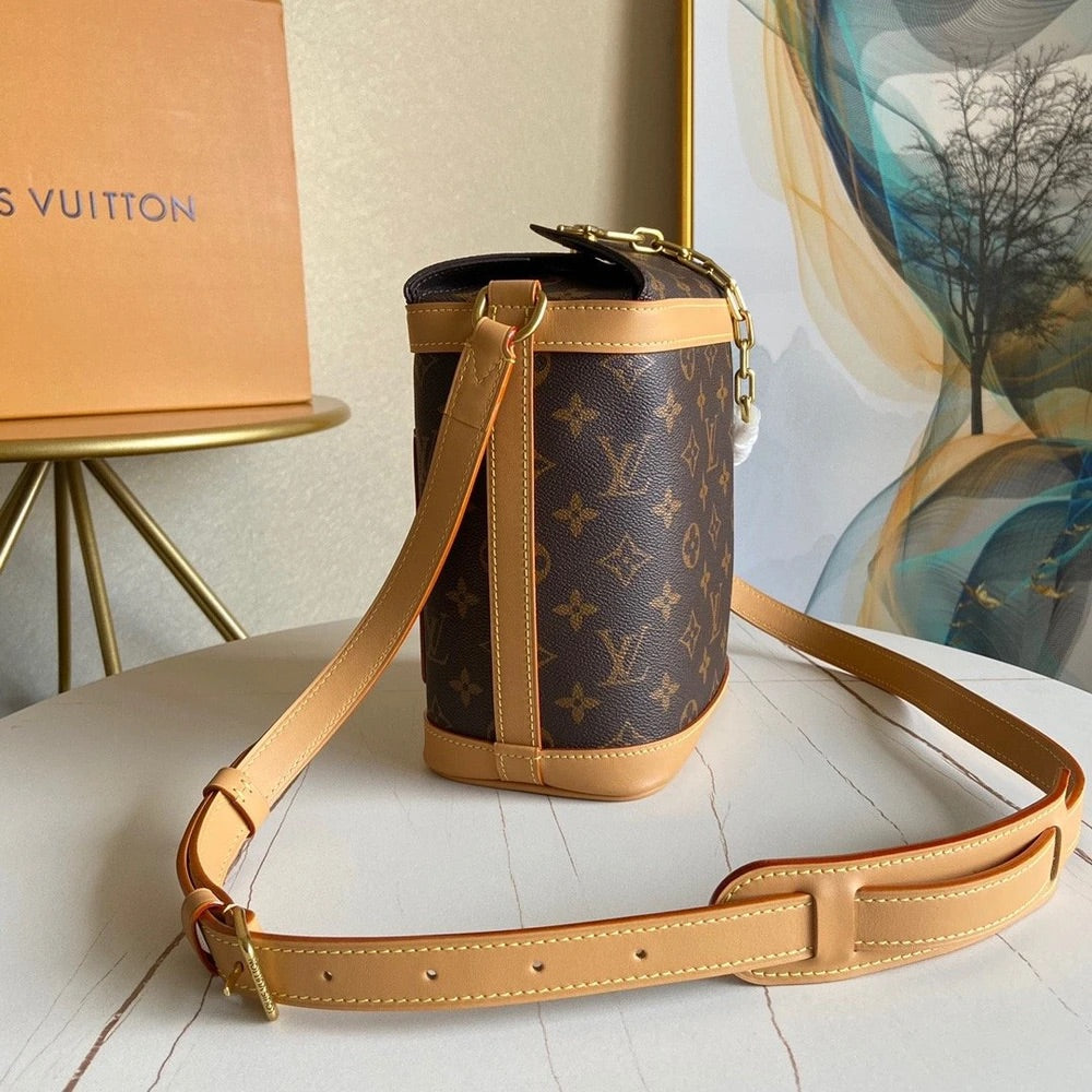 TOP Louis Vuitton LV  Legacy Milk Box Bag 16.5x21.5x11.5cm-Brown