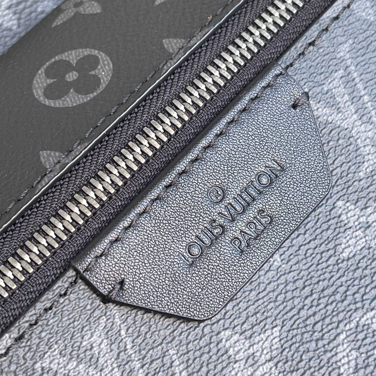 TOP Louis Vuitton LV Discovery Backpack Monogram Eclipse 42x17x31cm - Black