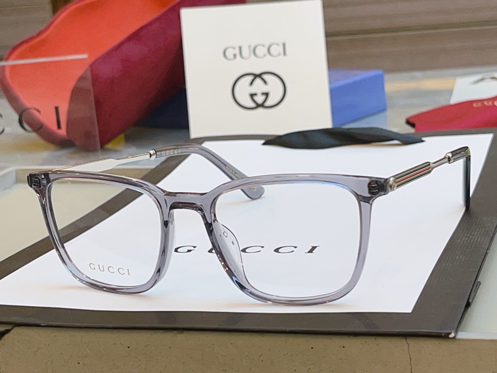 TOP GUCCI Sunglasses - 6 Color