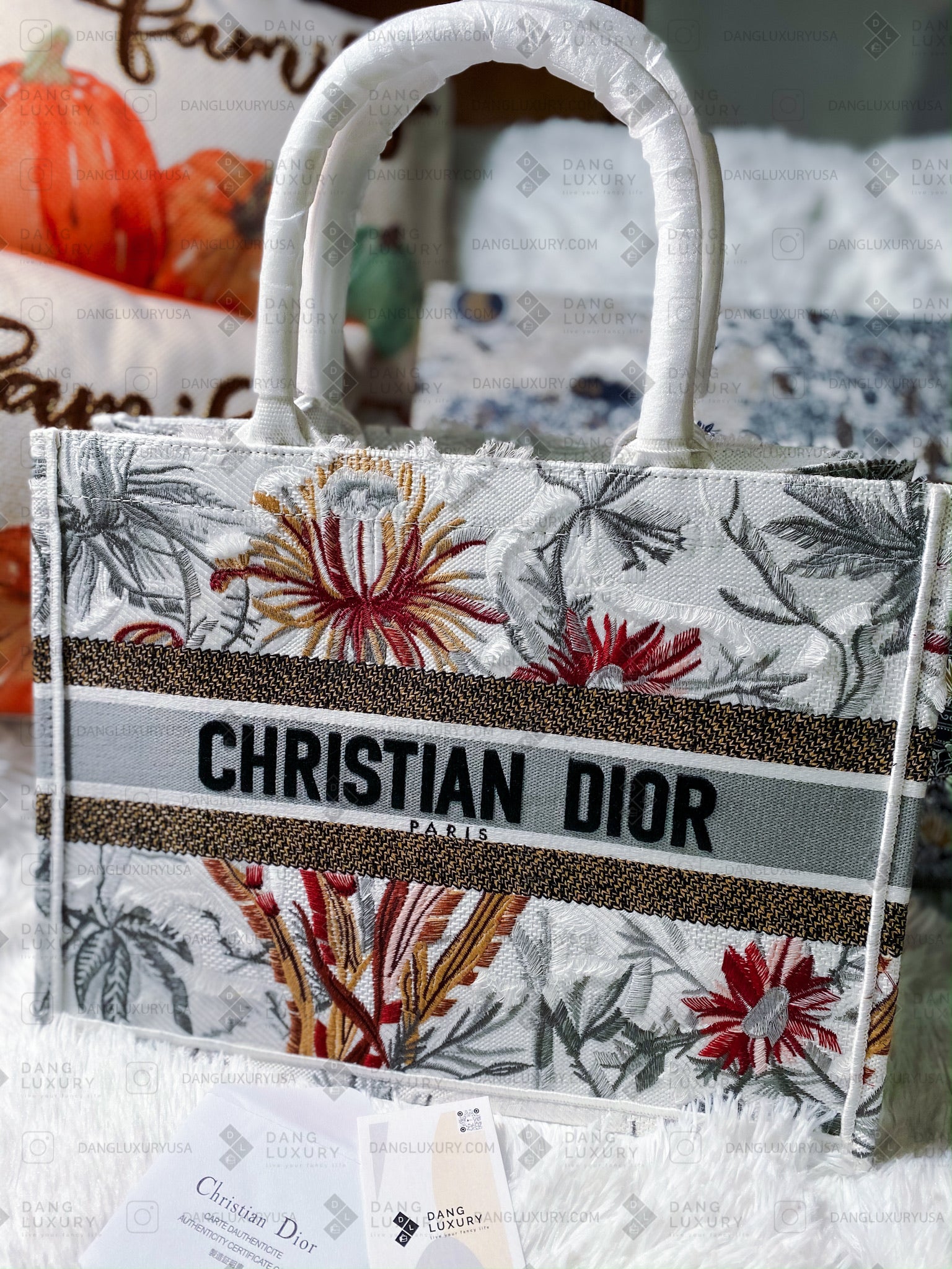 TOP Christian Dior Book Tote Embroidered Toile De Jouy Small Tropicalia Canvas 26.5cm - Latte Multicolor