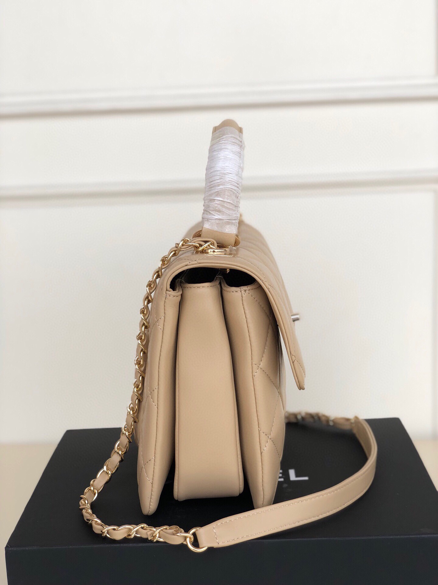 TOP CHANEL Trendy CC Handle Bag 25×12×17CM - Beige&GHW