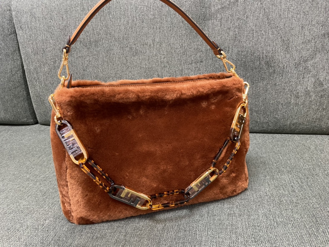 TOP FENDI Wool Fendi O'Lock Bags 36x16x26cm - Brown