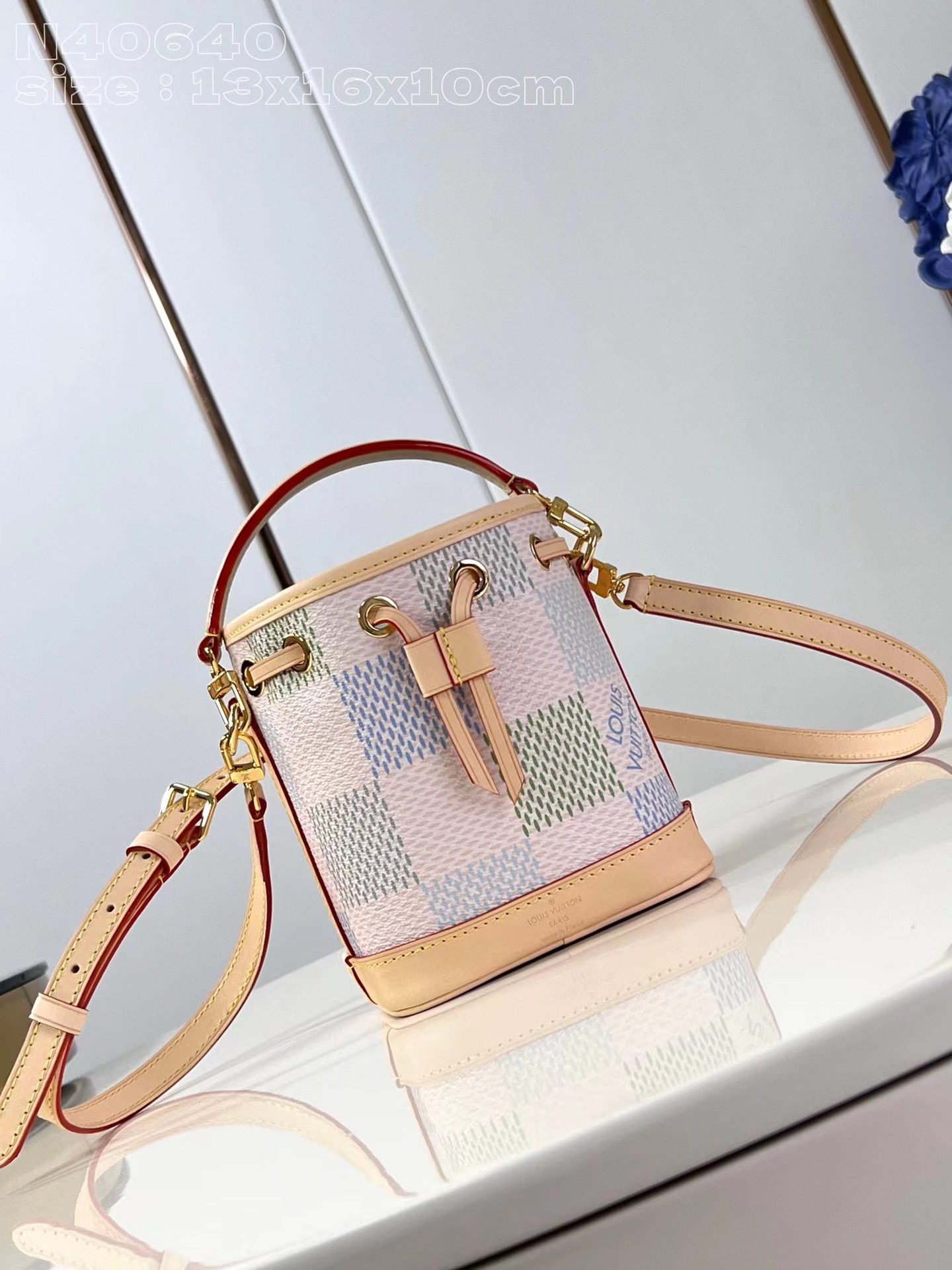 TOP Louis Vuitton LV Damierlicious Series Nano Noe Bags 13x16x10cm-Pink