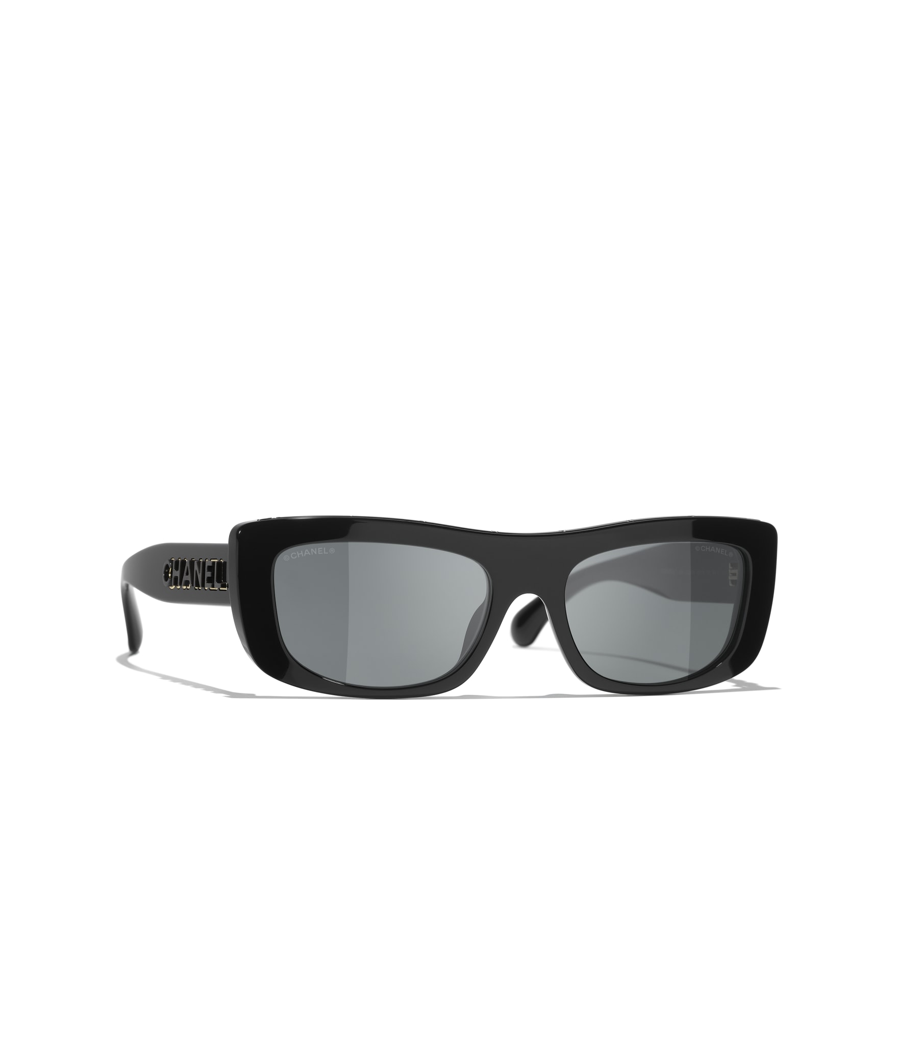 CHANEL Rectangle Sunglasses A71760X08101S