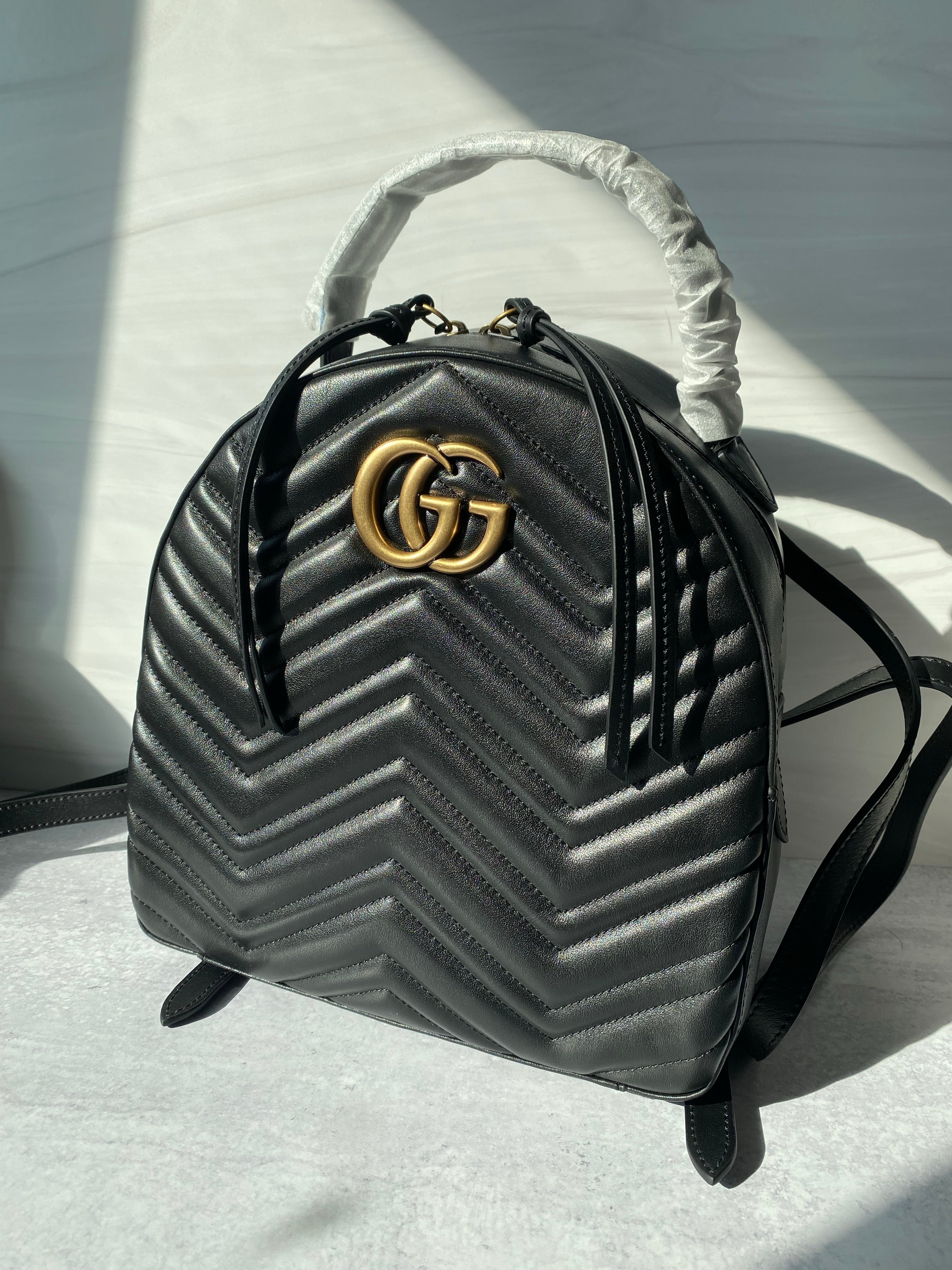 TOP GUCCI GG Marmont Backpack Quilted Leather 22.5x26x11cm- Black