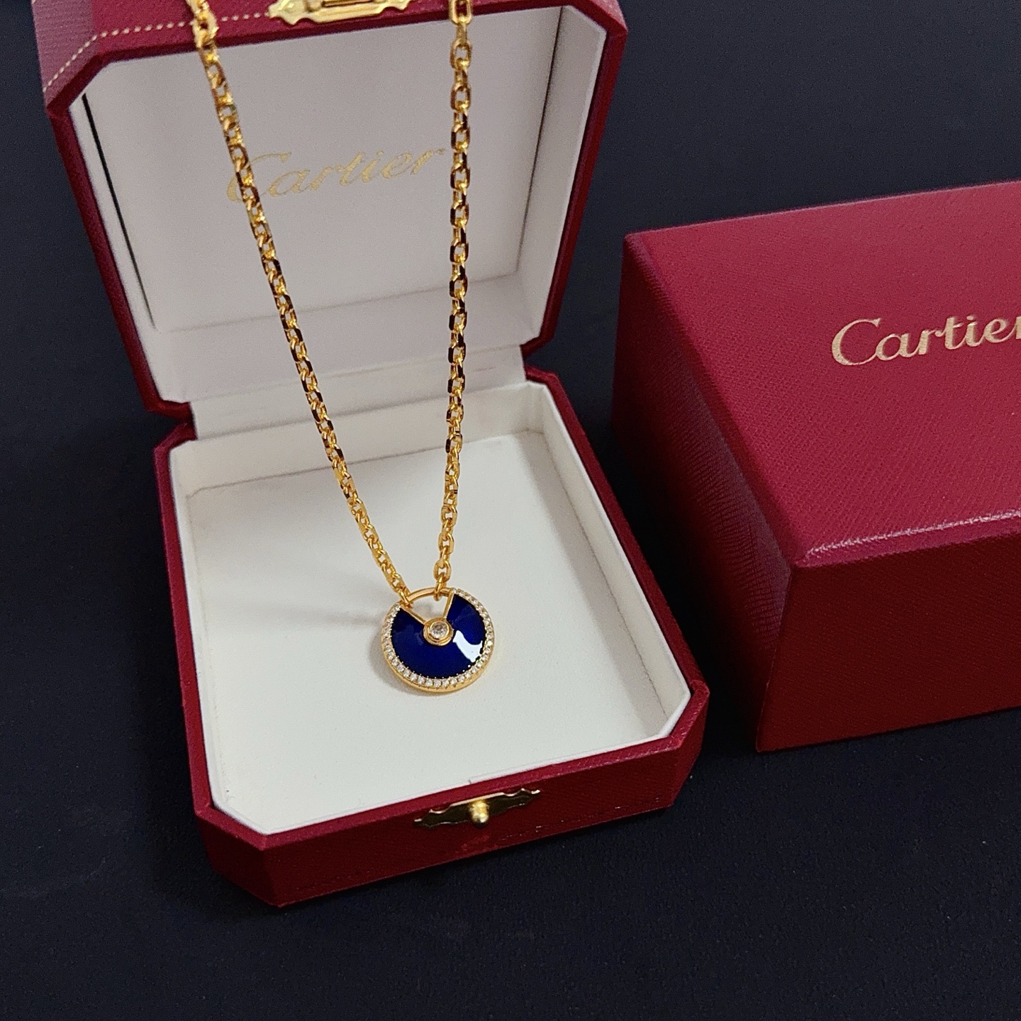 TOP Cartier Amulette Necklace - Gold