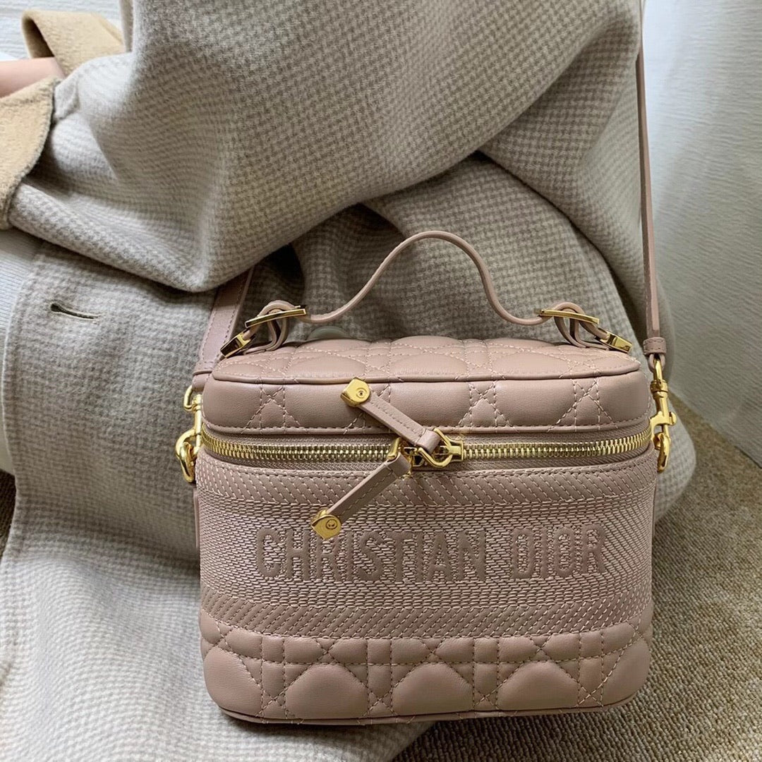 TOP Christian Dior Cannage Vanity Case - ROSE