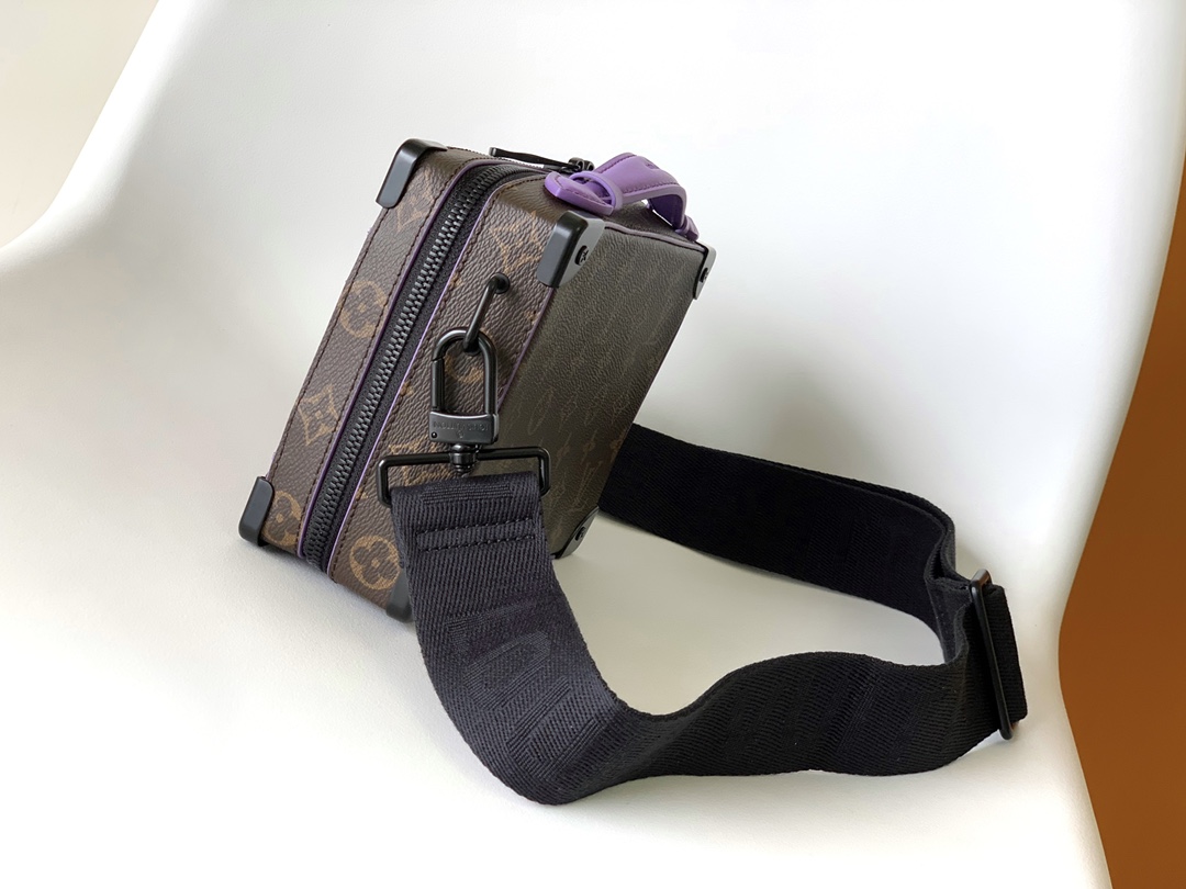 TOP Louis Vuitton LV LV Handle Soft Trunk Monogram Bag 21.5 x 15 x 7 cm - Purple
