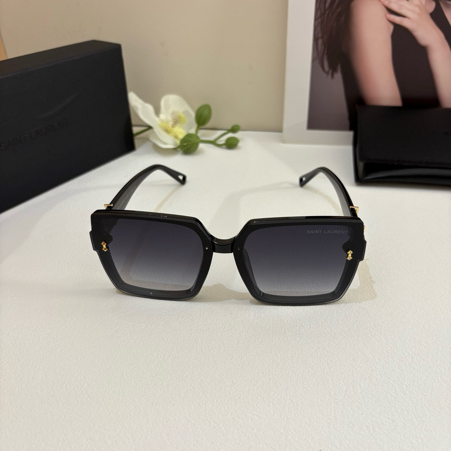 TOP Yves Saint Laurent YSL Sunglasses - 3 Color