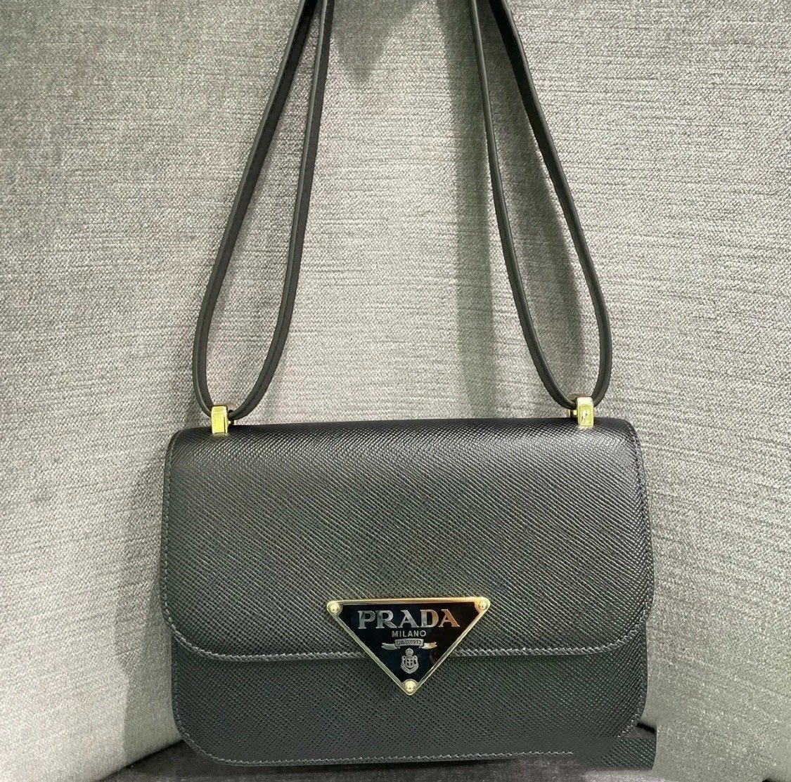 Top PRADA New Stewardess Bags 22x16x6 cm - 2 Colors