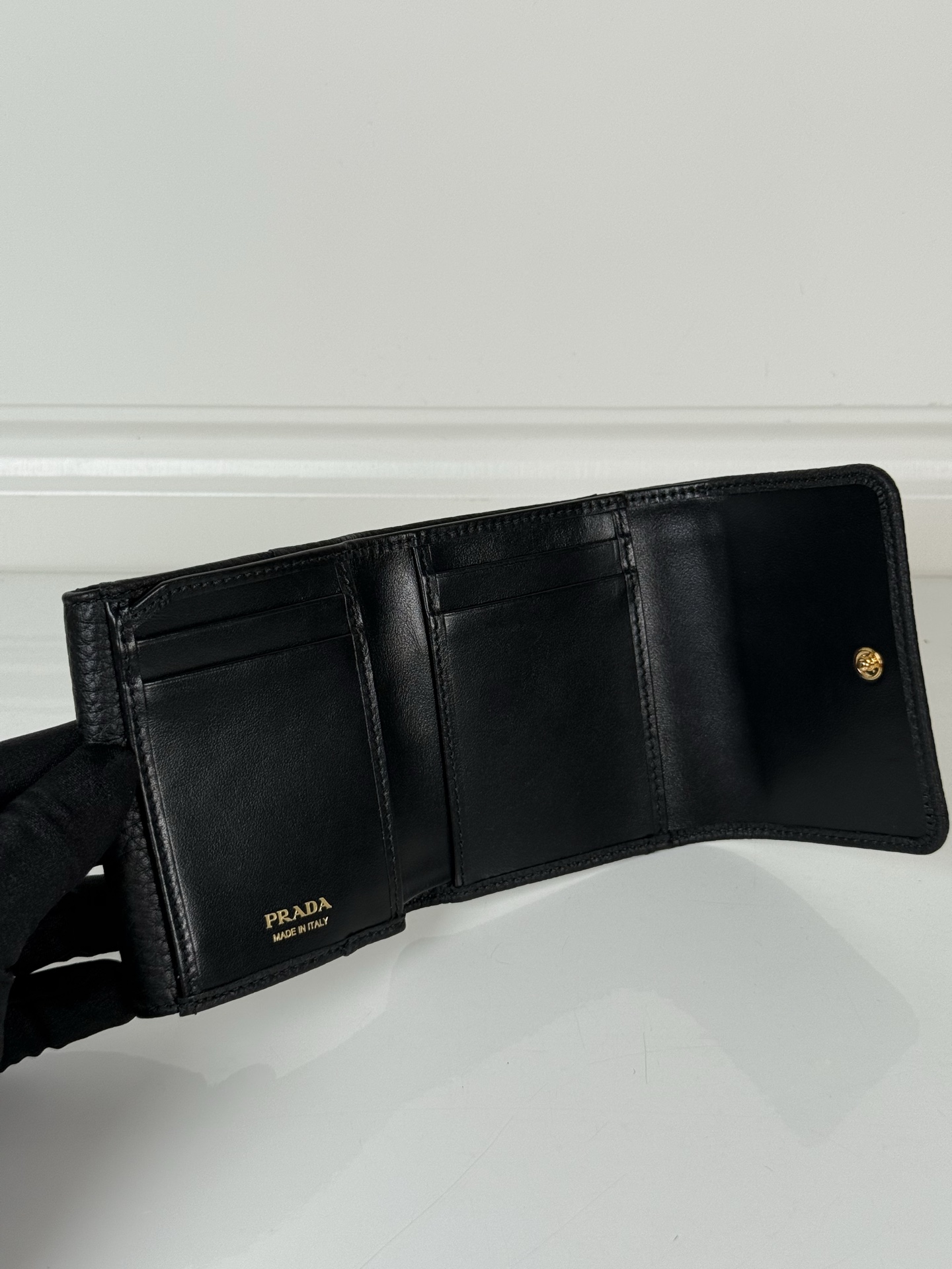 TOP PRADA Short Wallet 10x8.5cm - 2 Color