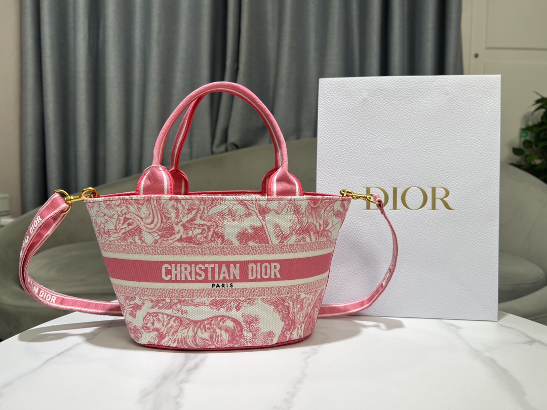 TOP Christian Dior Animal Pattern Embroidery Vegetable Basket Bags 35x20.5x11cm - Fluorescent Powder