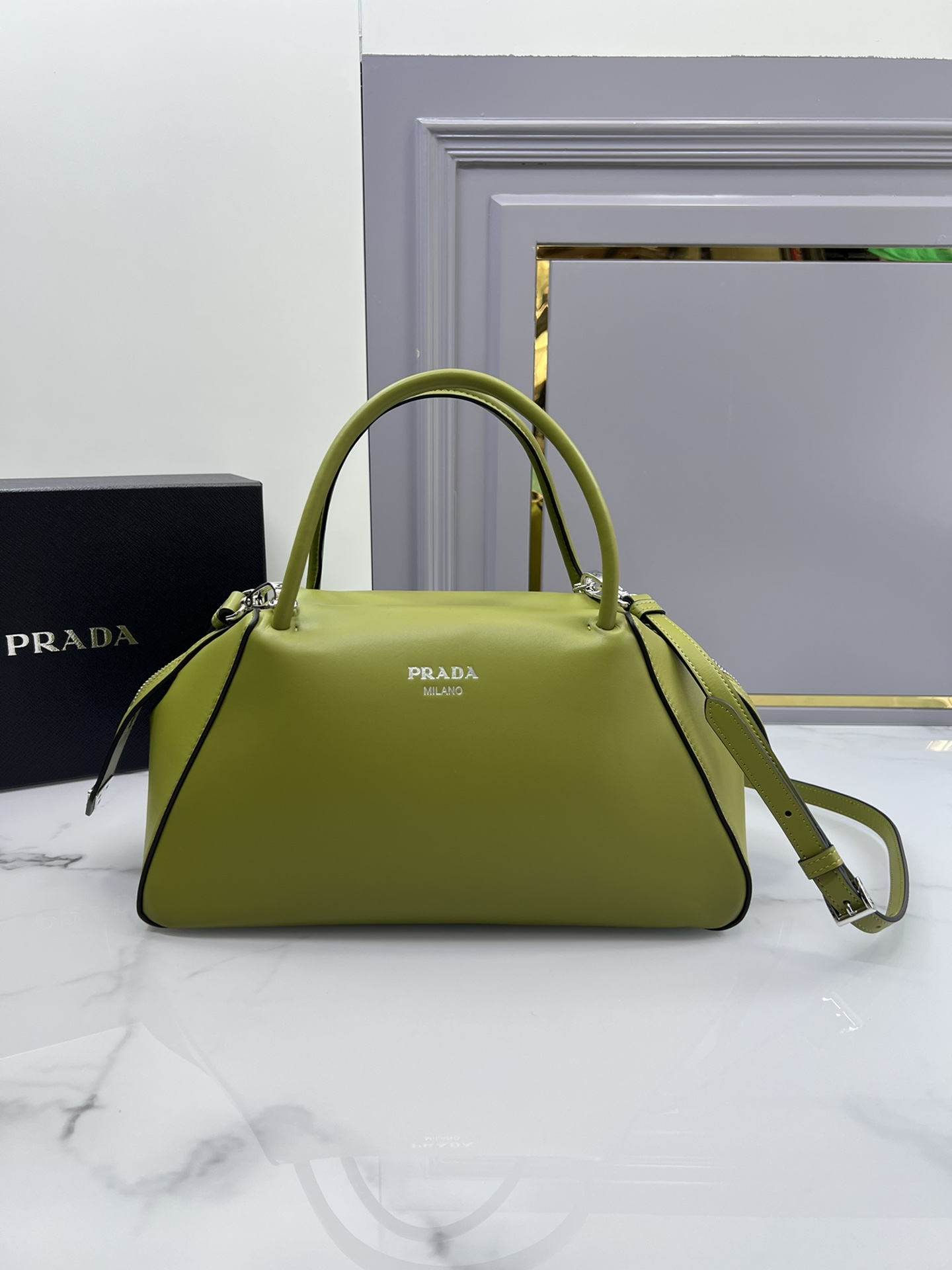 TOP PRADA Medium Bowling Ball Bag 31x16x13.5cm - Five Colors