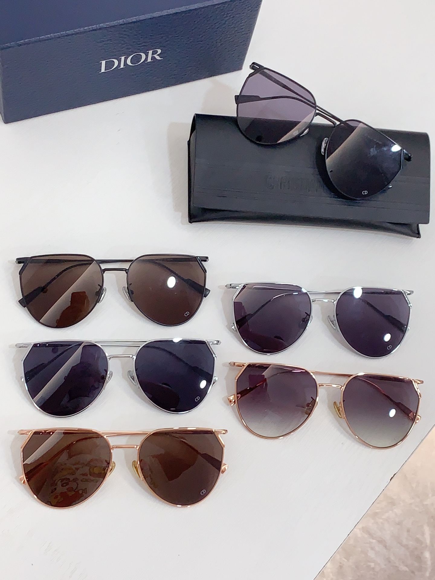 TOP Christian Dior Sunglasses - 6 Color