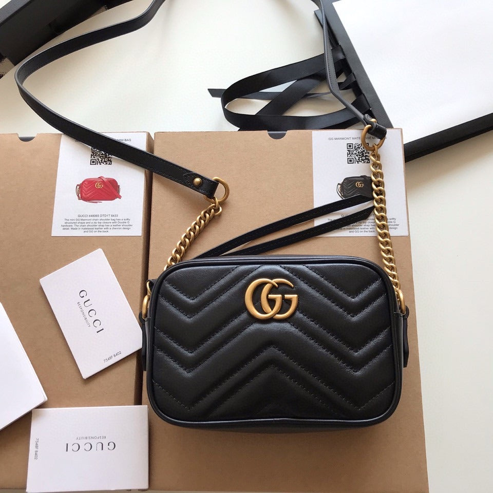 TOP GUCCI GG Marmont Bag Camera Crossbody Mini 18*12*6cm - Black