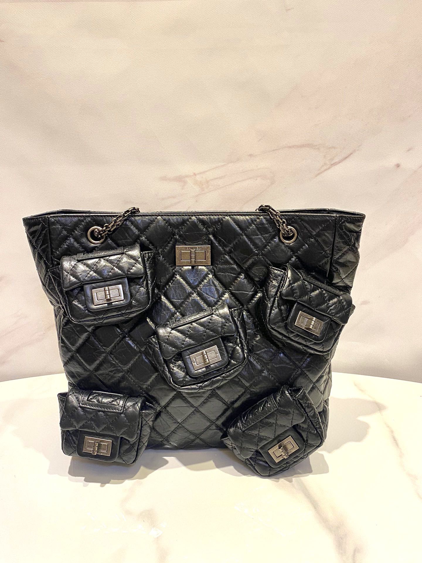 TOP CHANEL Vintage Fetal Cowhide Shopping Bag 33*9*30 cm - GHW
