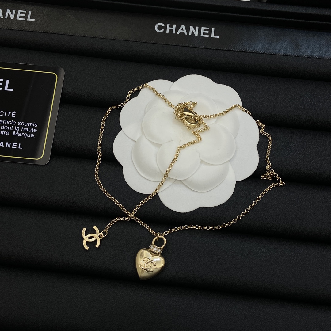 TOP CHANEL Necklace - Gold