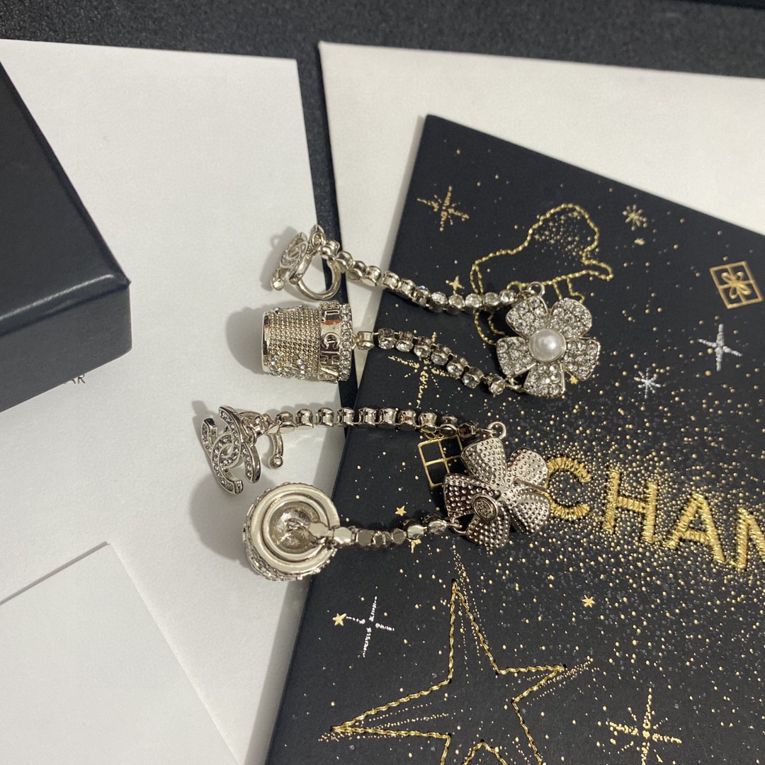 TOP CHANEL flower pot Double C Diamond Tassel Pearl Earrings - Silver