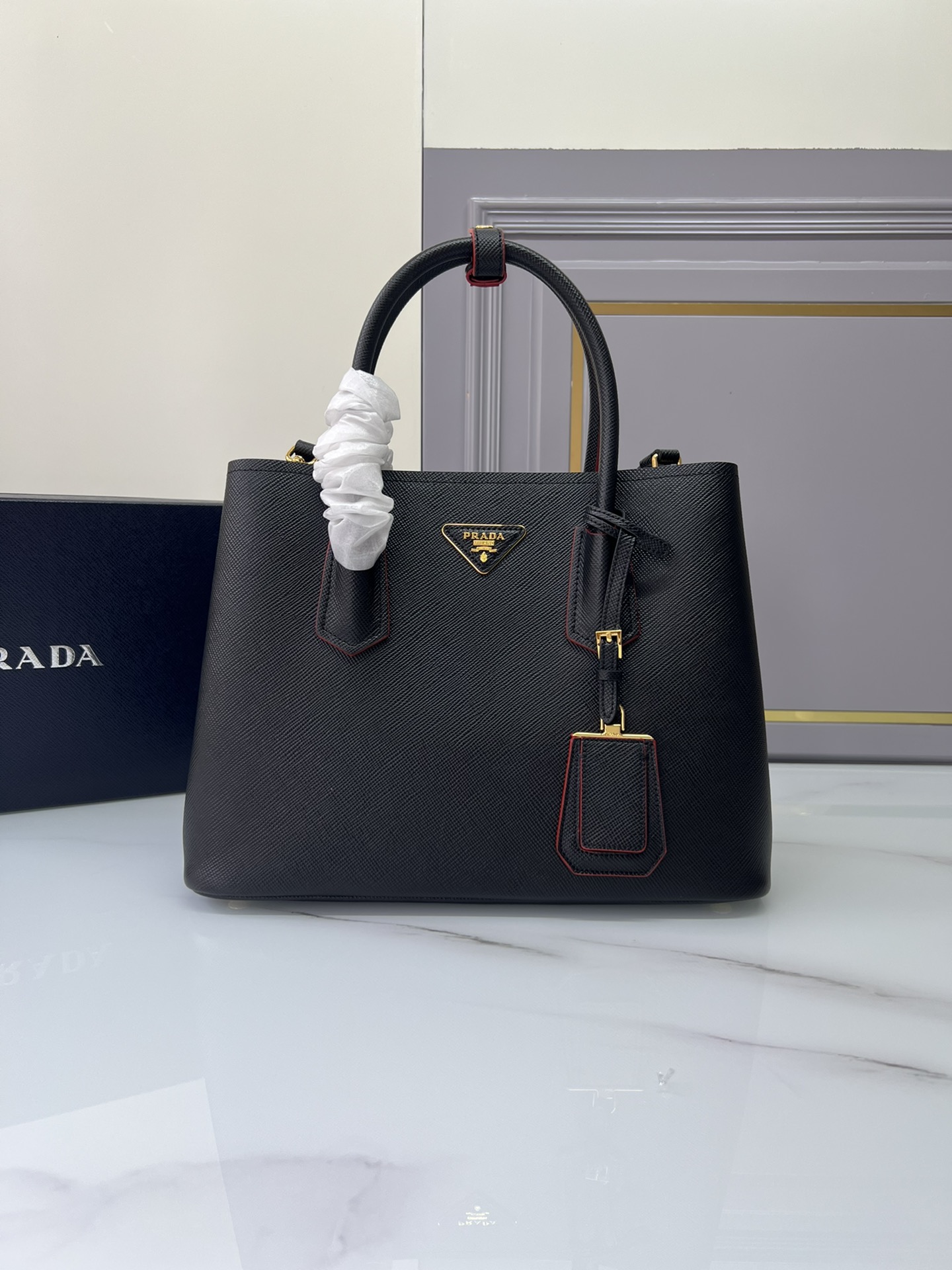 TOP PRADA Galleria Bag Saffiano leather Pepper Shopping Bag Micro 33X25X14.5 CM - Black