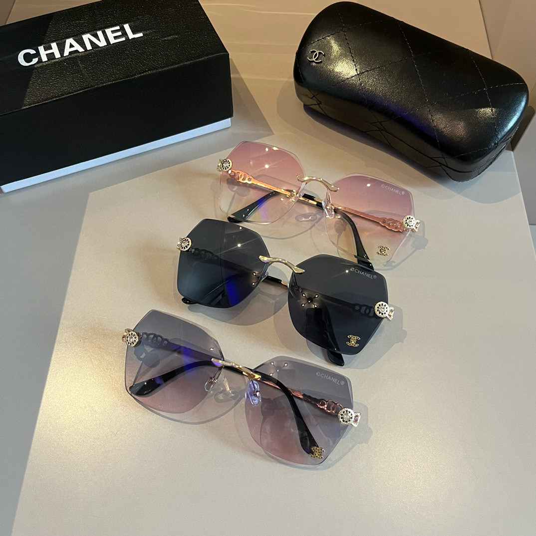 TOP CHANEL Sunglasses - 3 Colors
