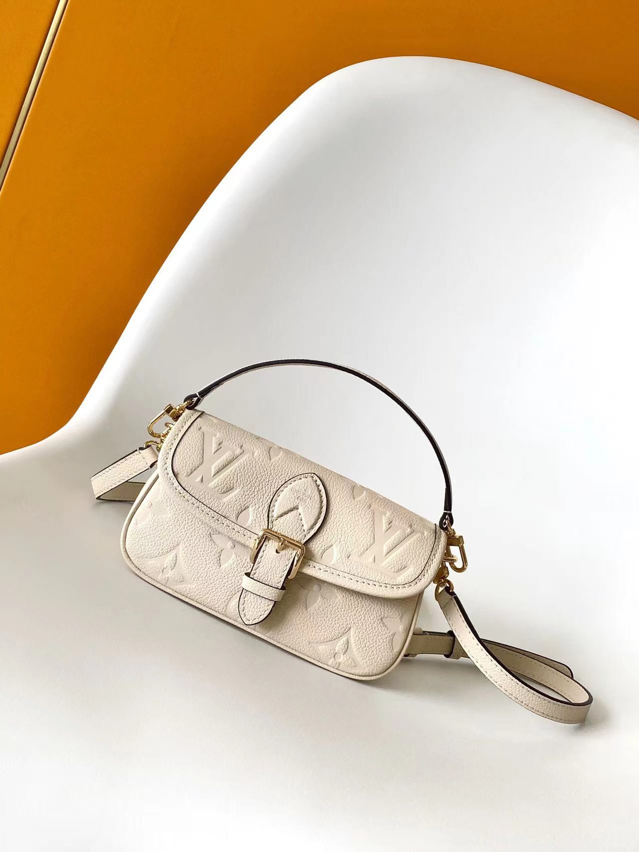 TOP Louis Vuitton LV Diane Bag Monogram Empreinte Leather Nano 19 x 10.5 x 6 cm - 5 Color