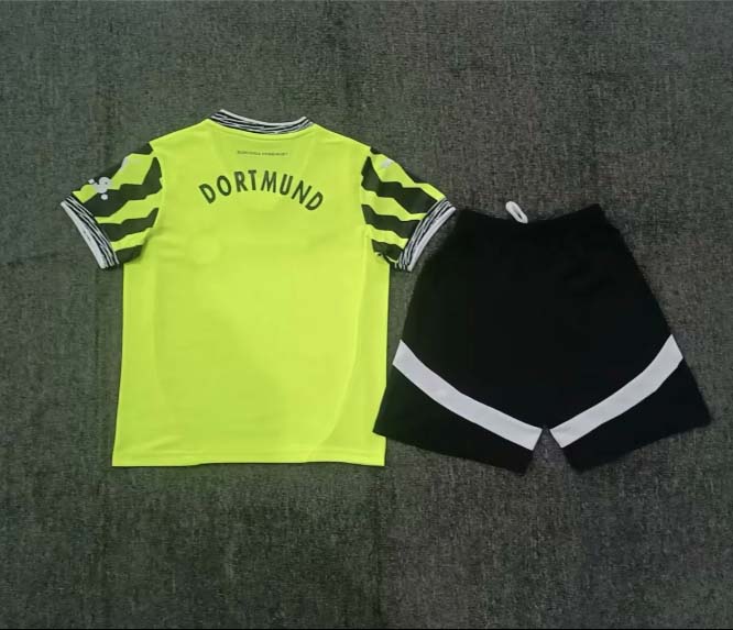 2025/2026 Dortmund Special Edition Fluorescent green Football Shirt 1:1 Thai Quality
