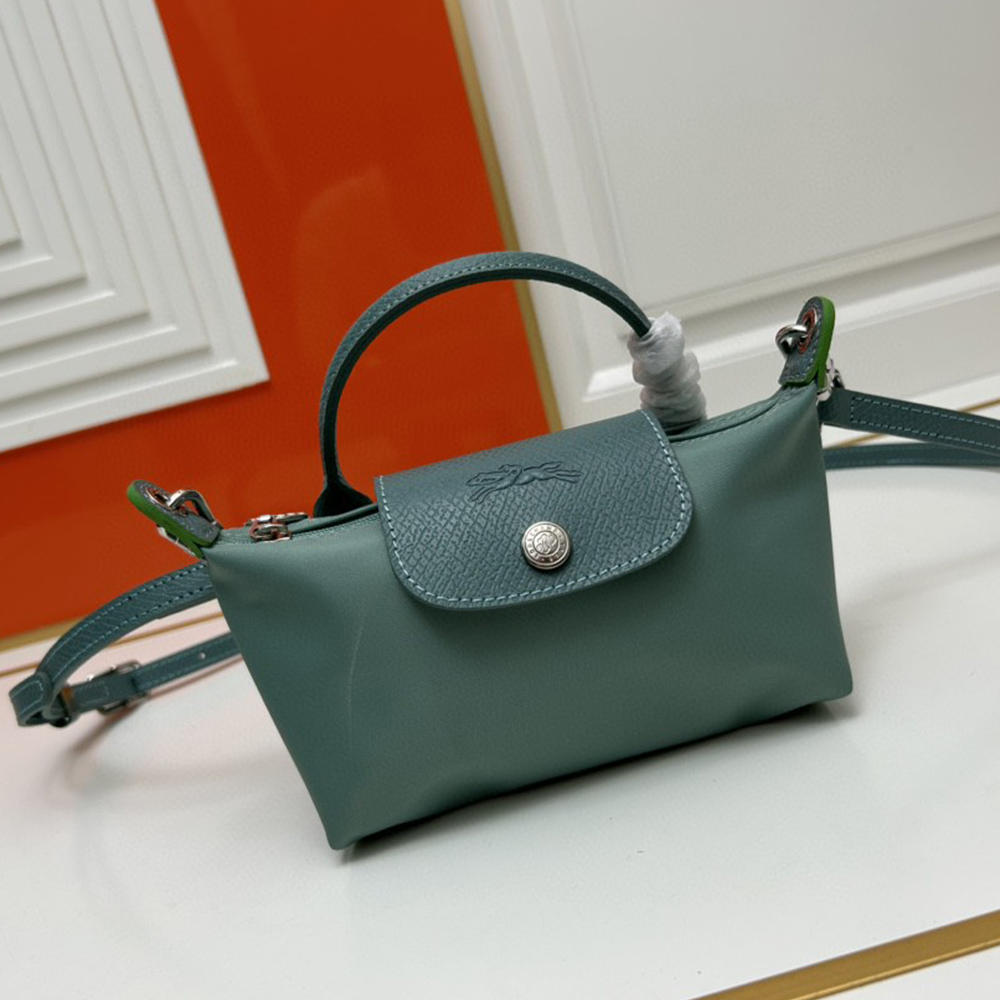 Long Champ Le Pliage Green cosmetic bag (Replica)