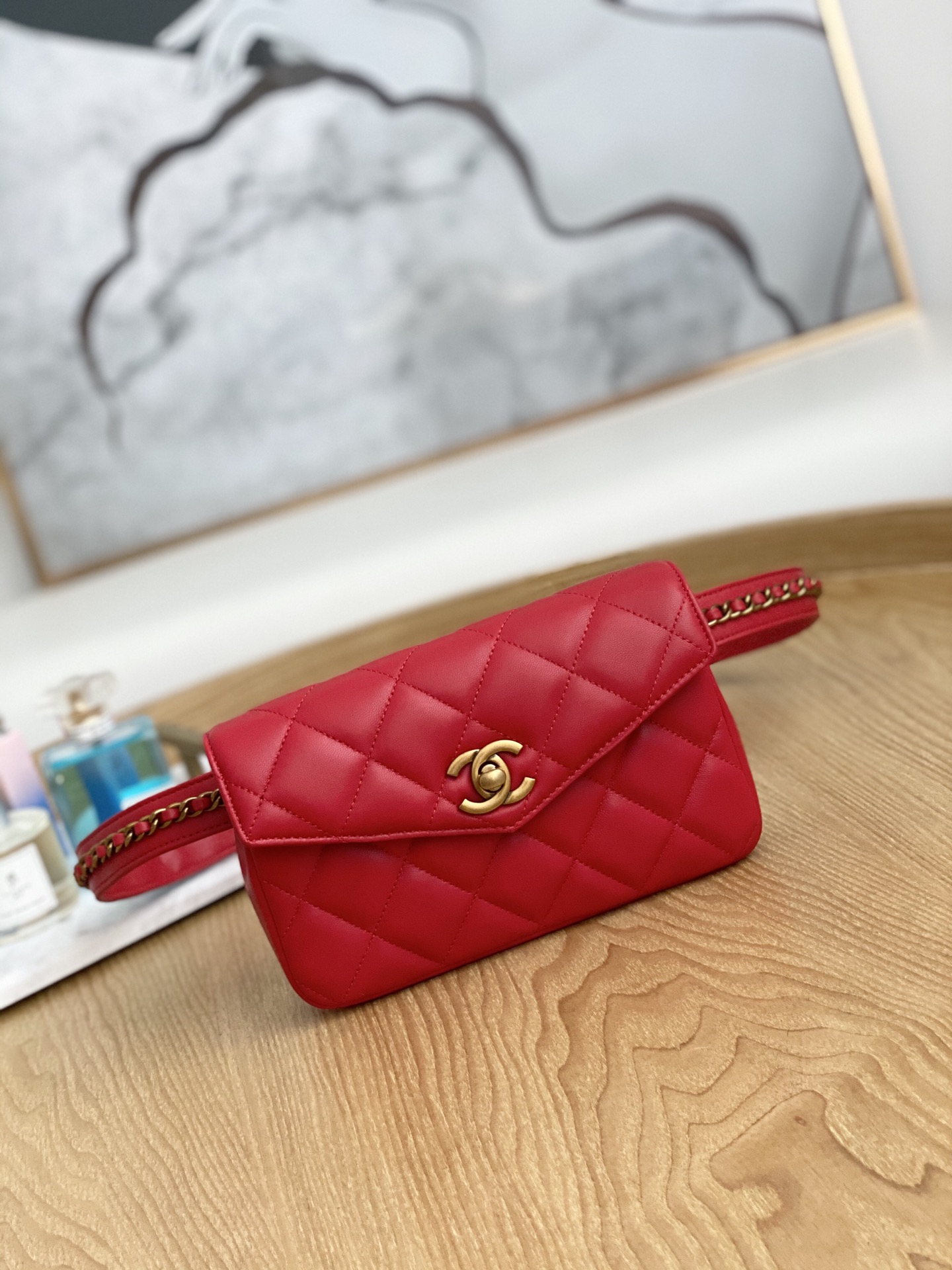 TOP CHANEL Lambskin Gold Buckle Belt Bags 18x3.5x12cm - Red