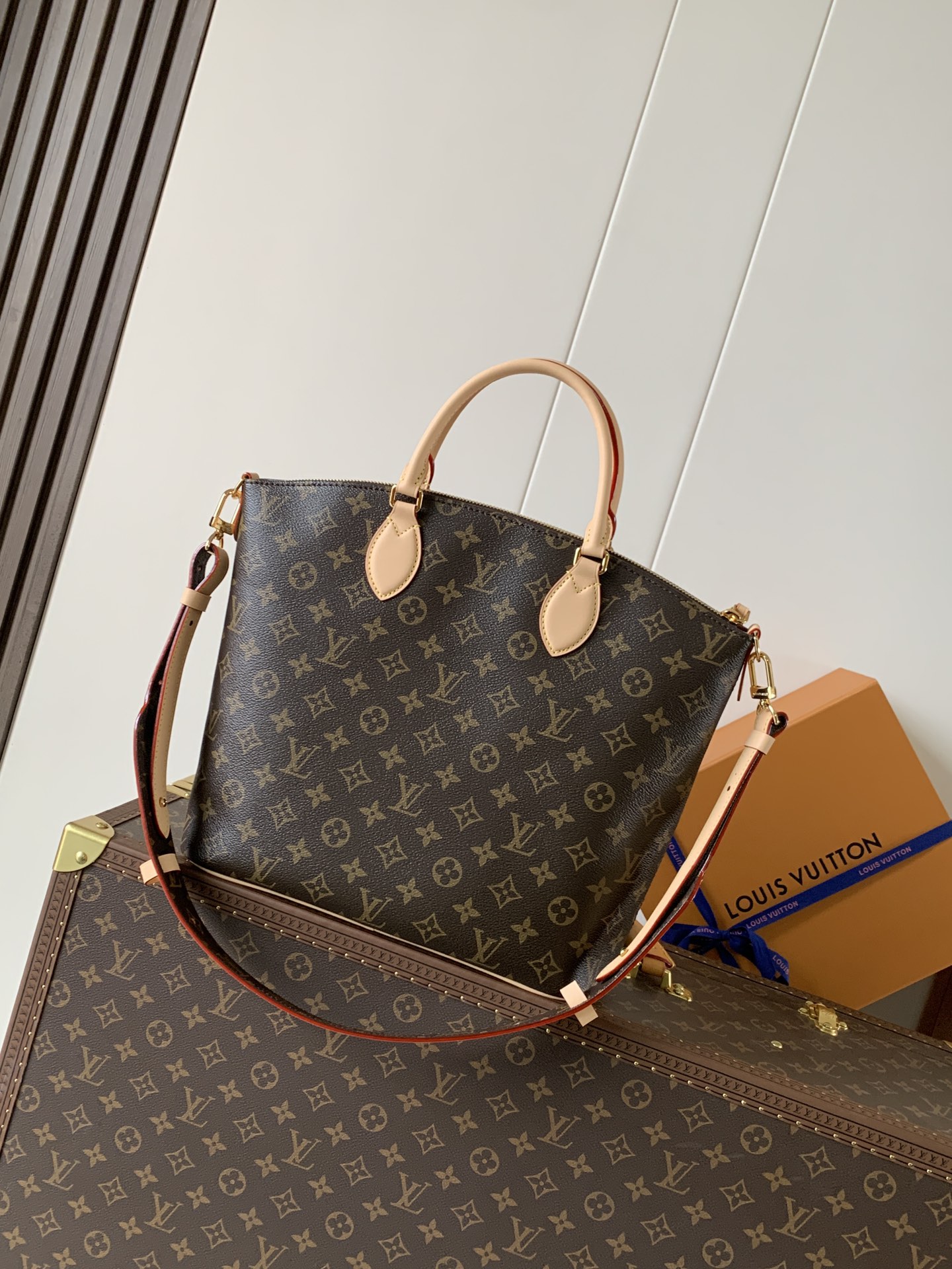 TOP Louis Vuitton LV Lockit BB Handbag 33x24x12cm/36x30x15cm - Brown