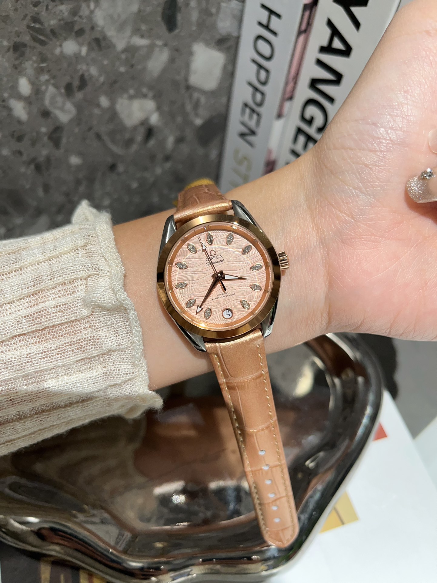 TOP OMEGA Omega Aquq Terra Shades Seahorse Swiss Movement Watch - 34mm