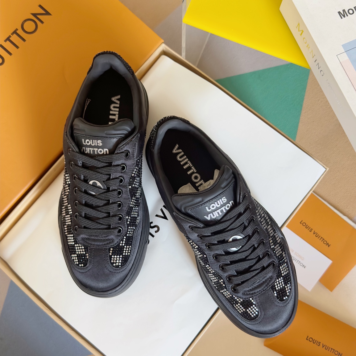 TOP Louis Vuitton LV Checkerboard Sports Casual Shoes - 2 Colour