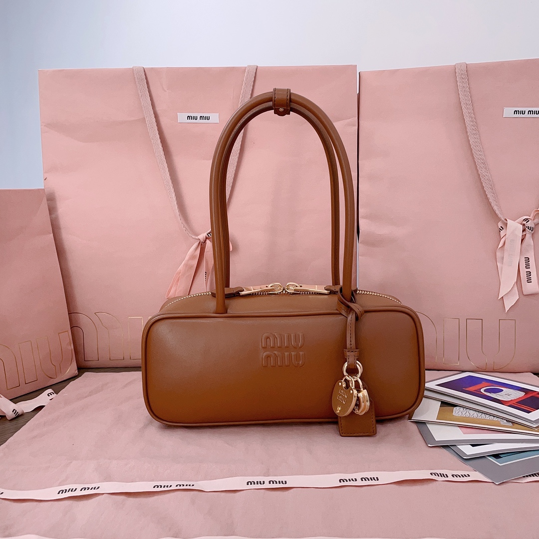 TOP Miu Miu Bag Calfskin 28X12X8cm - 3 Colors