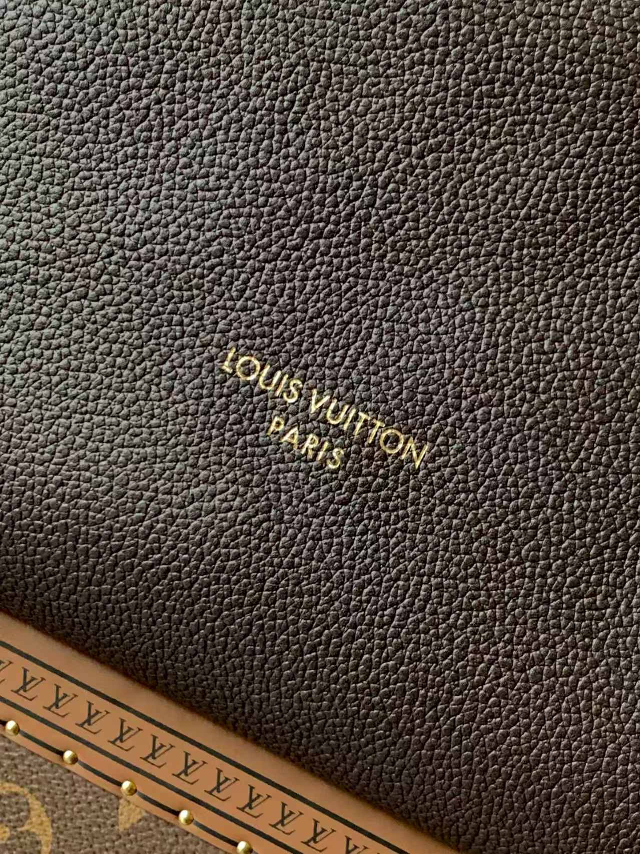 TOP Louis Vuitton LV Express Bag 24x18.5x36 cm - Black