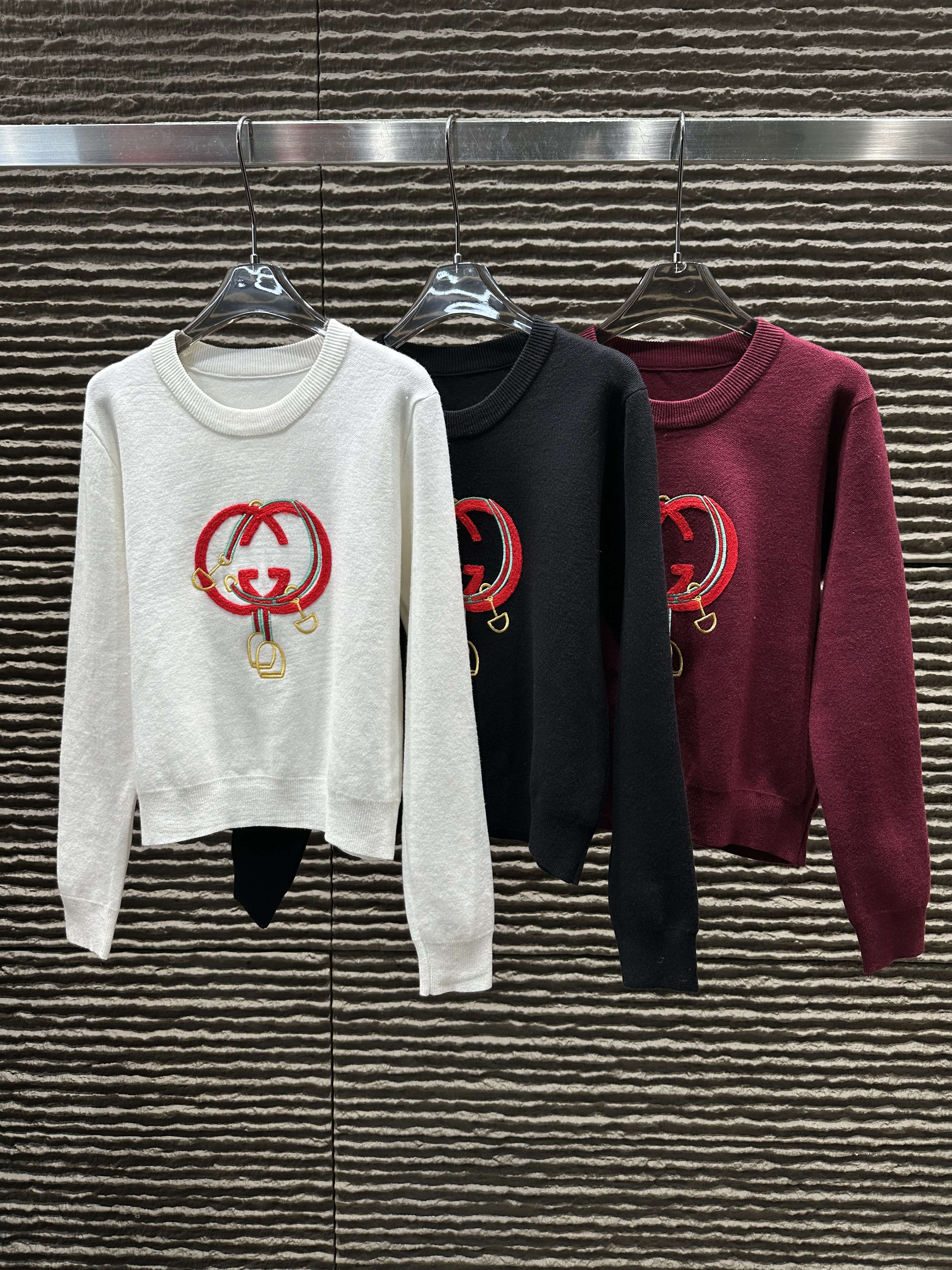 TOP GUCCI Sweater - 3 Colors