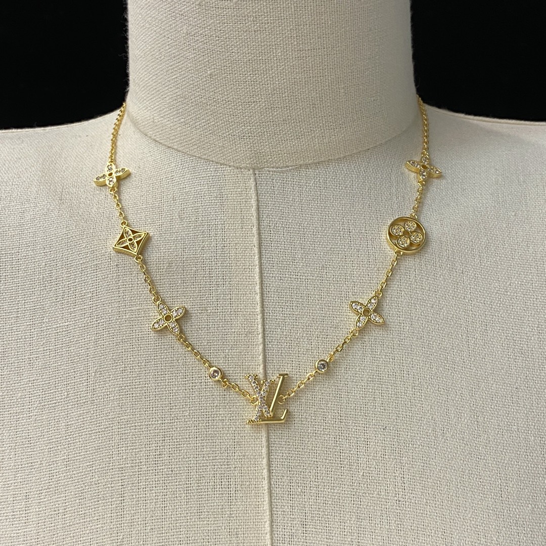TOP Louis Vuitton LV Necklace - 2 Colors