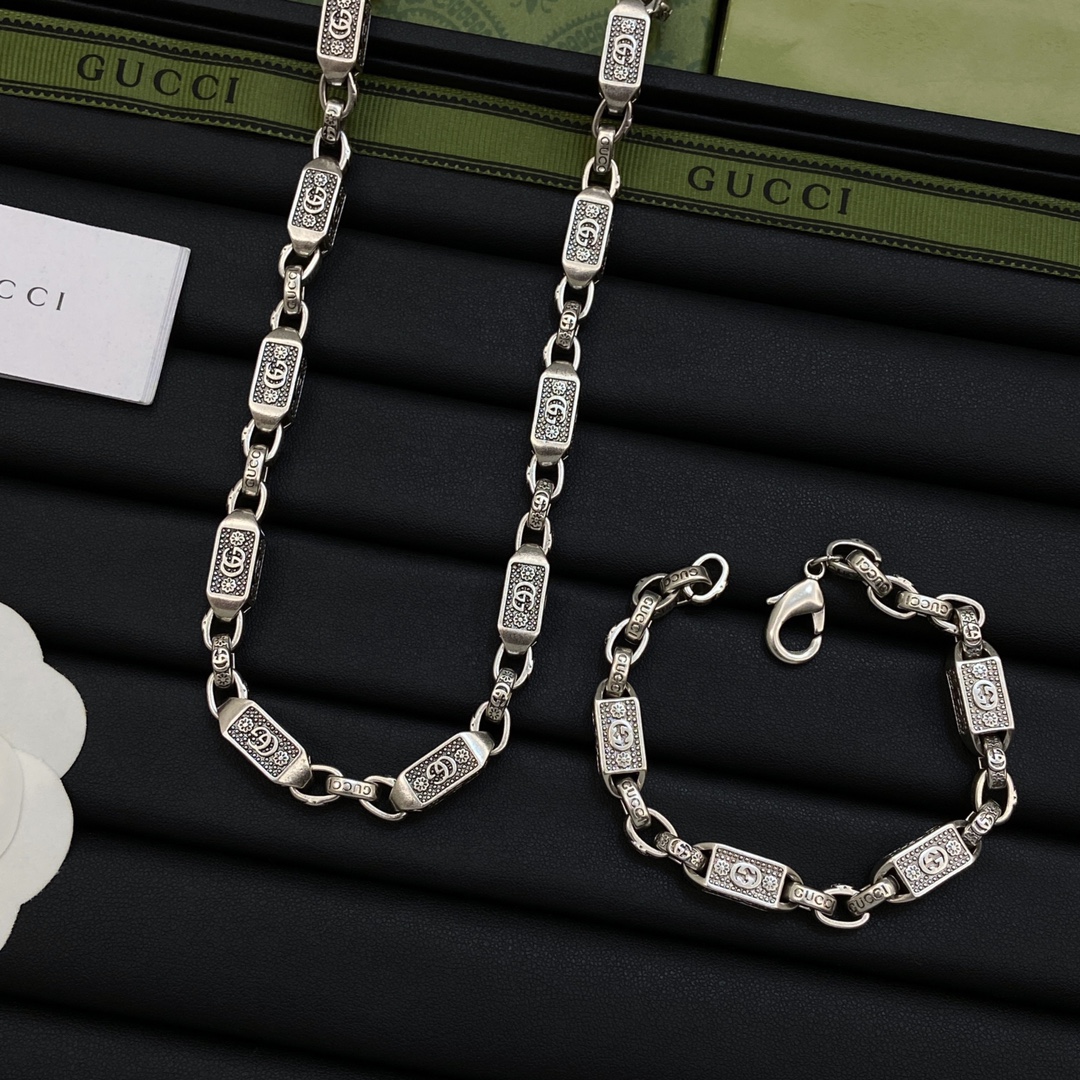 TOP GUCCI Bracelet +Necklaces - Sliver