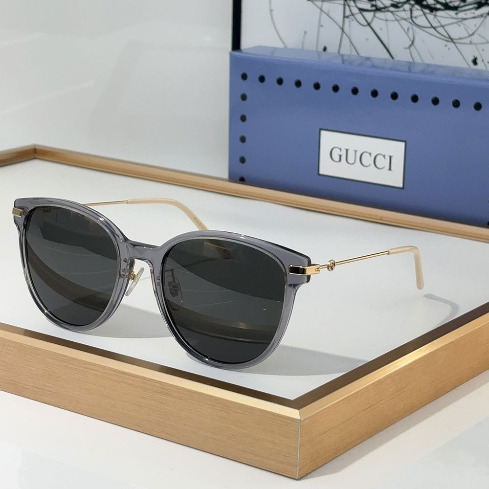 Gucci  Skinny Legs Temperament sunglasses Top quality （Replica）