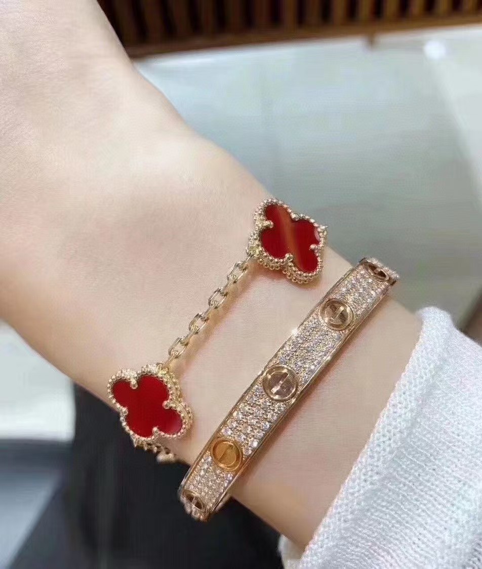TOP Cartier Love Bracelet - 3 Color