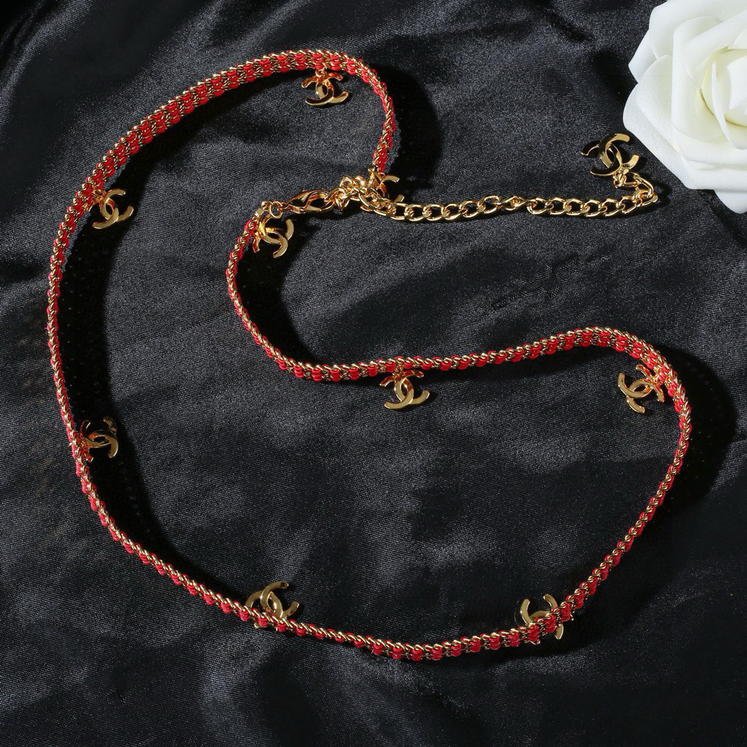 TOP CHANEL Waist Chain - Red